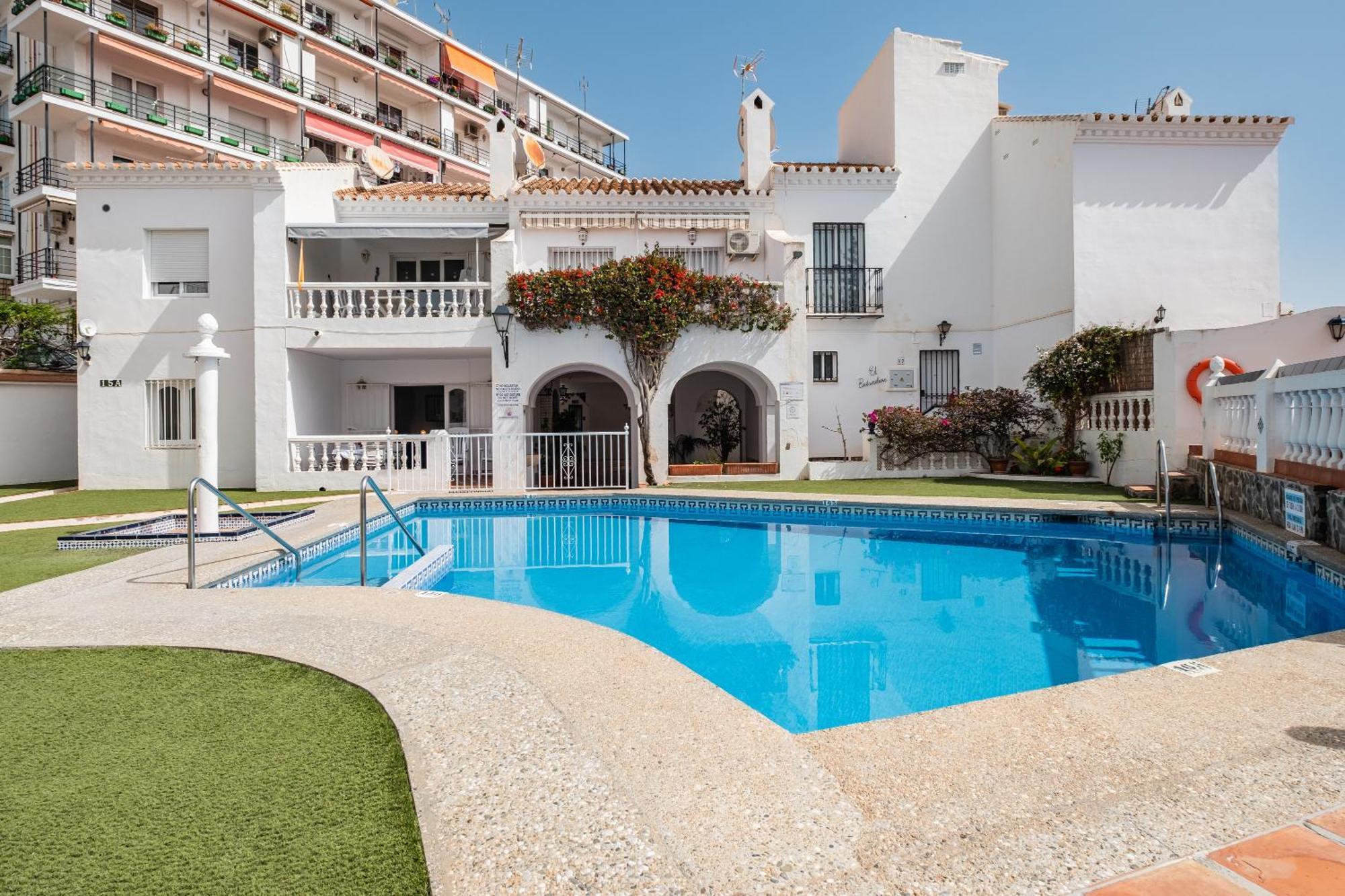 Bright Spacious 1 Bed Apartment Nerja Esterno foto