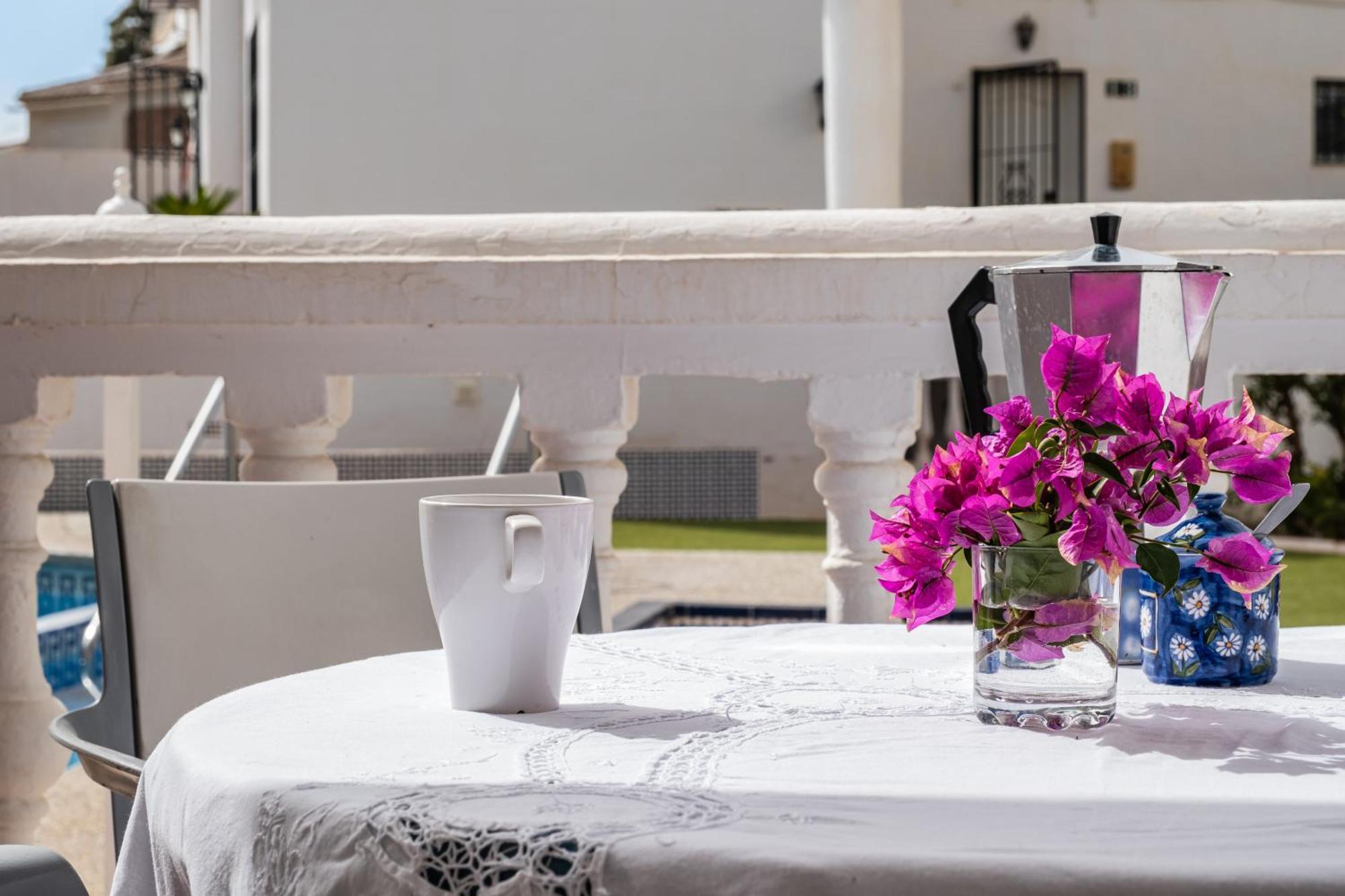 Bright Spacious 1 Bed Apartment Nerja Esterno foto